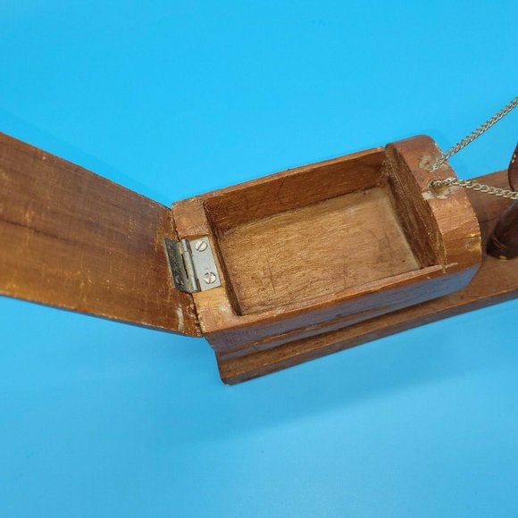 VINTAGE HAND CARVED ELEPHANT PULLING/WORKING TRUNK - Picture 6 of 8